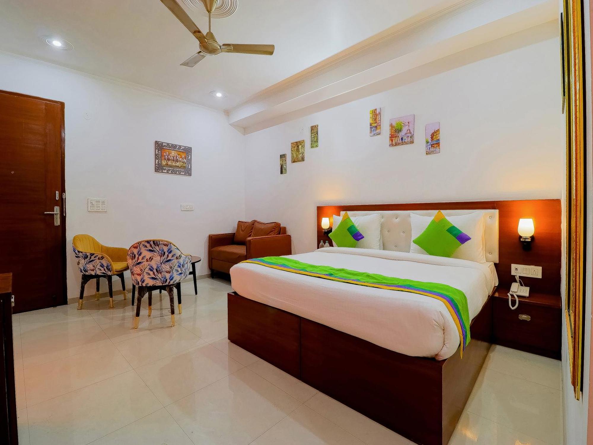 Treebo Rejoice 52 - 3Km From Huda City Metro Station Badshahpur Exterior foto